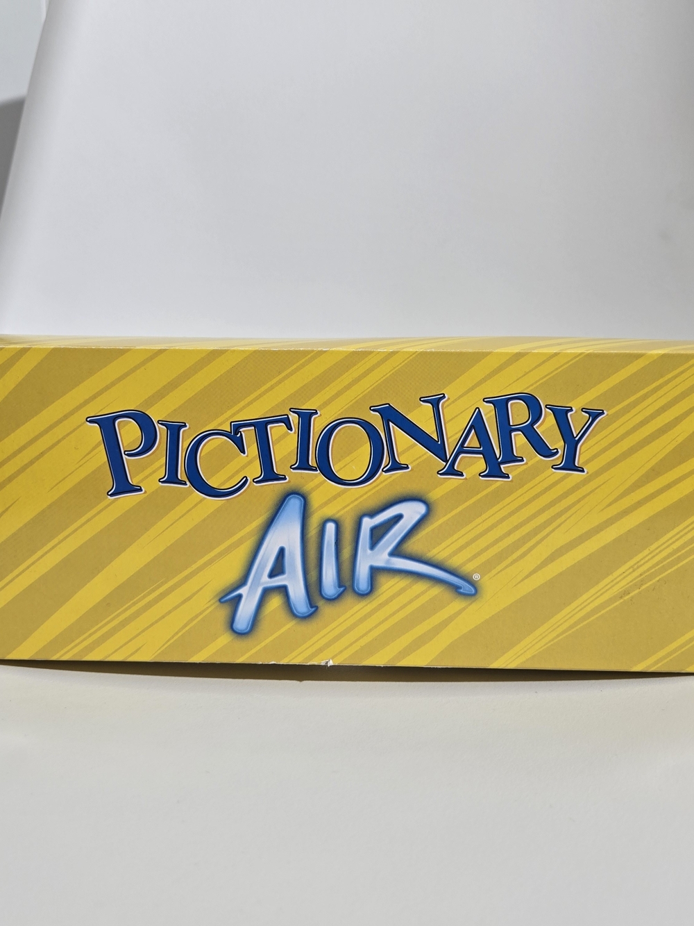Pictionary Air Family Game